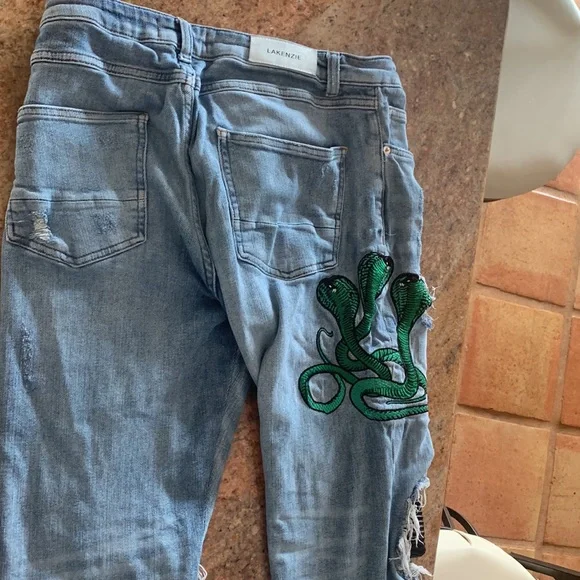 Lakenzie rare hard to find sneak jeans